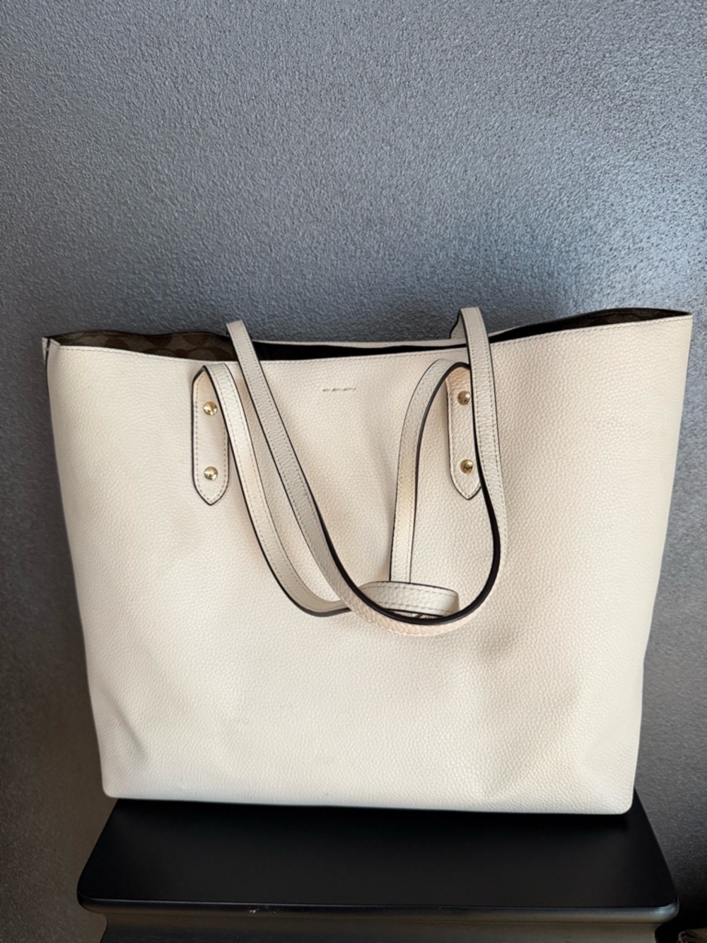 Coach Ivory Pebbled Leather Double-Handle Tote with Gold Logo - Picture 2 of 10